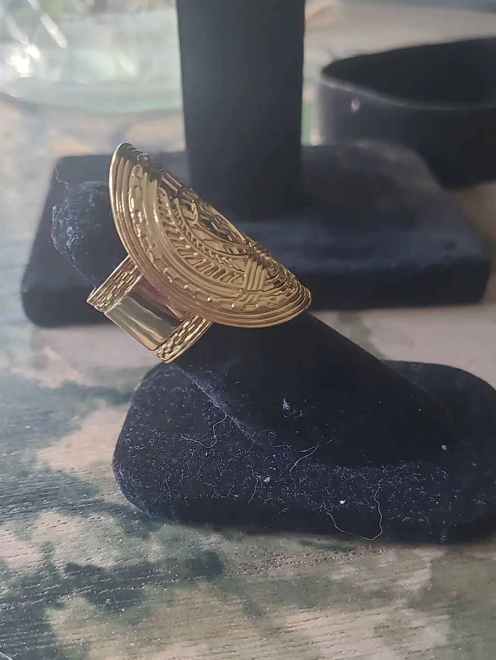 Balmain X H&M  gold-tone embossed cocktail ring